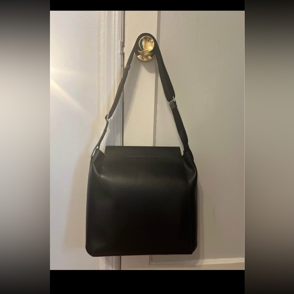 Everlane The Form Tote Bag